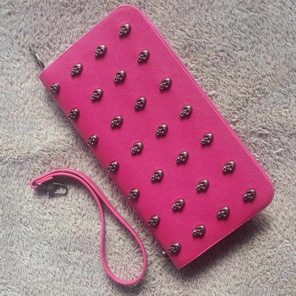 NEW Hot Pink Skull Studded Clutch Wallet